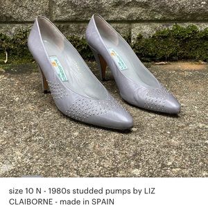 🆕 Vintage 80s Liz Claiborne leather studded heels. Size 10 N best fits size 9.5